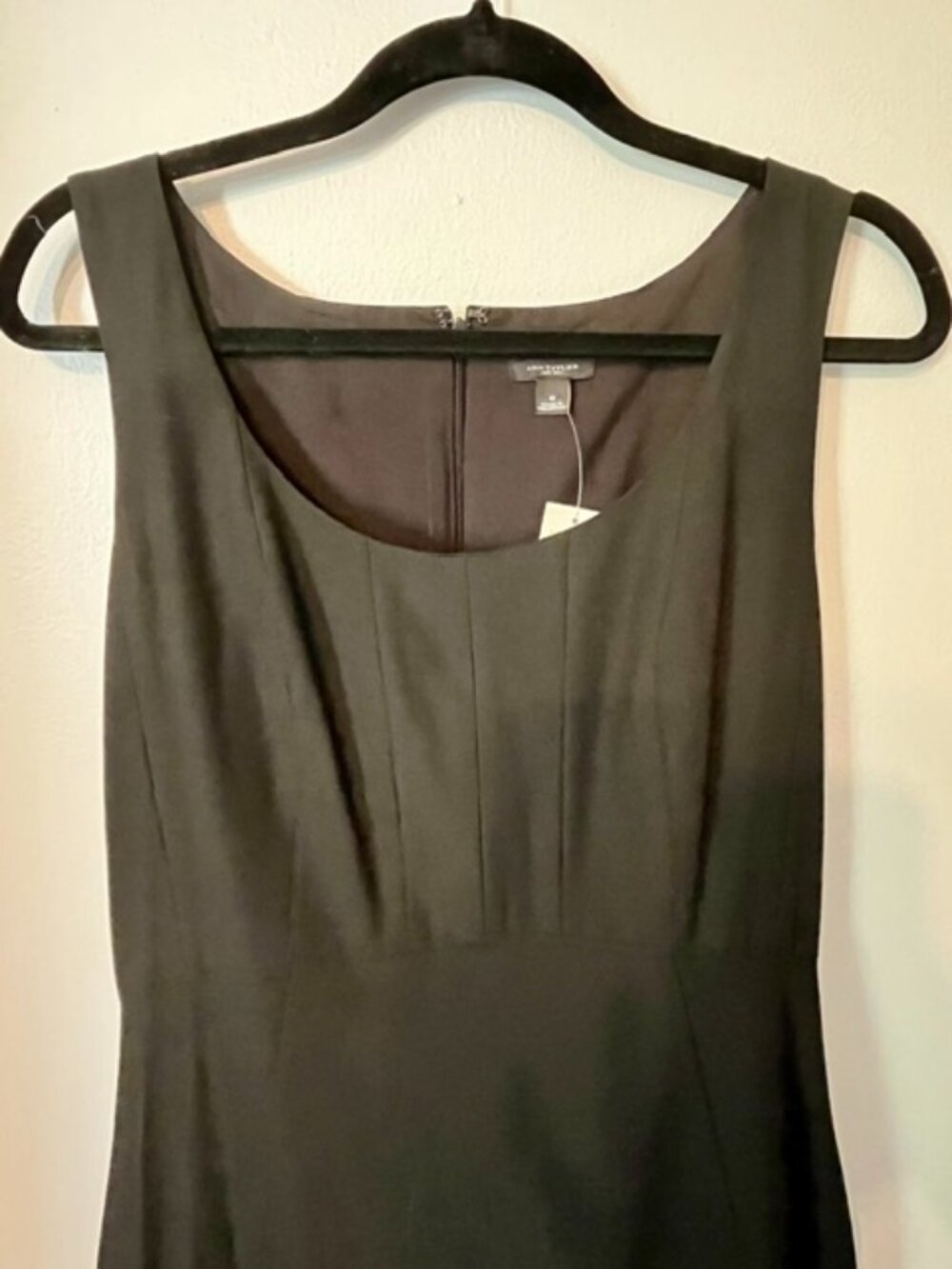 Ann Taylor 8 Black Sleeveless Lined Career Dress